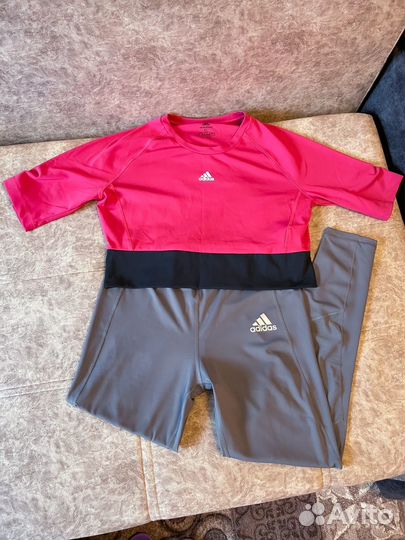 Спортивный костюм adidas