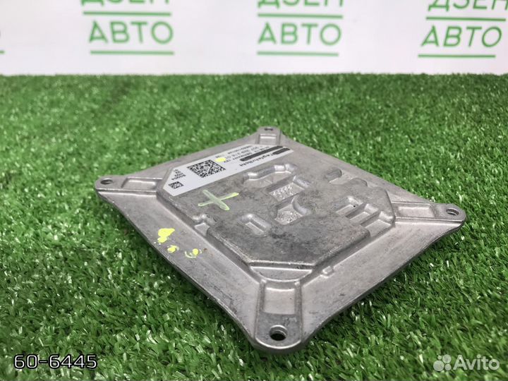 Блок управления габаритными огнями Audi A4 3.2 cal