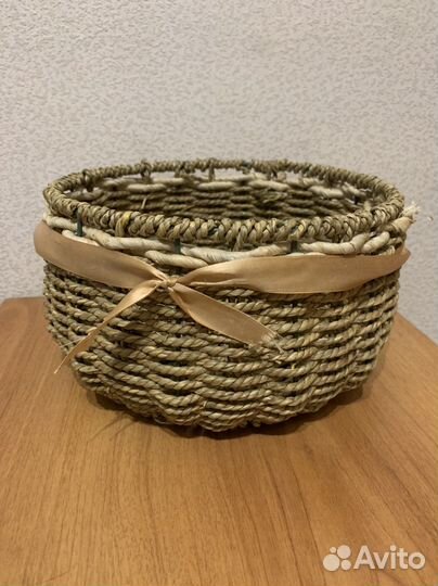 Корзинка плетеная