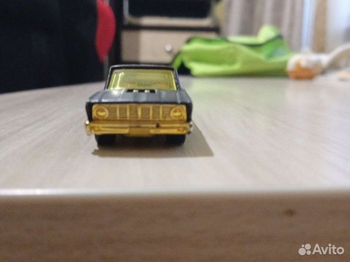 Игрушки машина