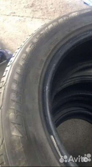 Bridgestone Dueler H/P 235/55 R17