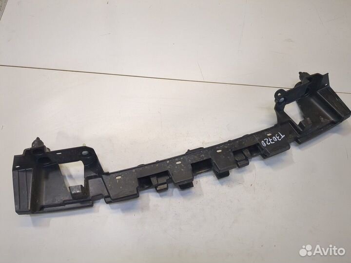 Кронштейн бампера Land Rover Range Rover Evoque 20