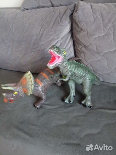 Динозавры для двойни, близнецов