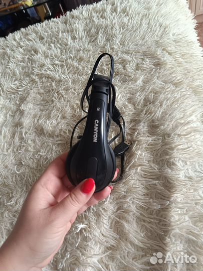 Проводная гарнитура