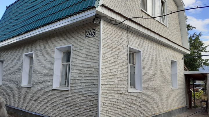 Дом 121 м² на участке 5 сот.