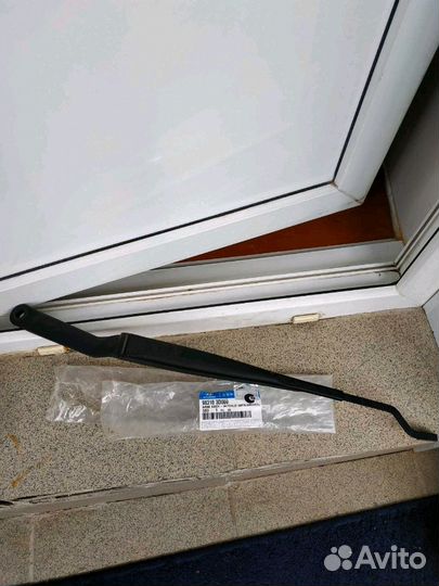 Поводок стеклоочистителя левый, Sonata V 5