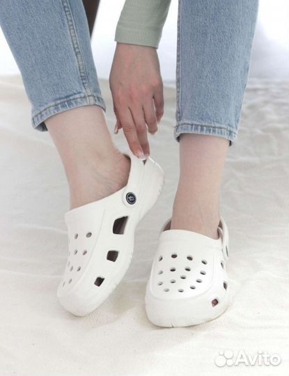 Шлепки женские