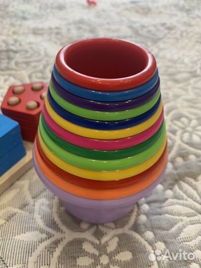 Развивающие игрушки для малышей