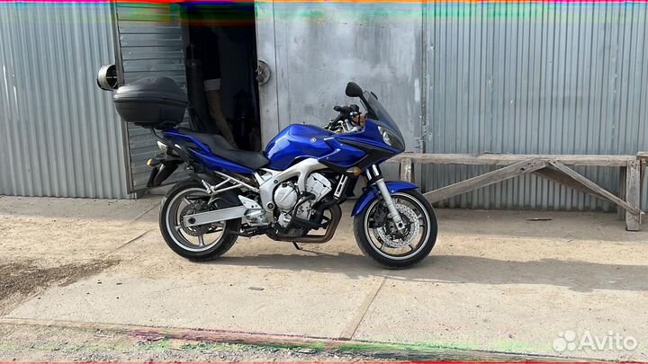 Yamaha FZ6