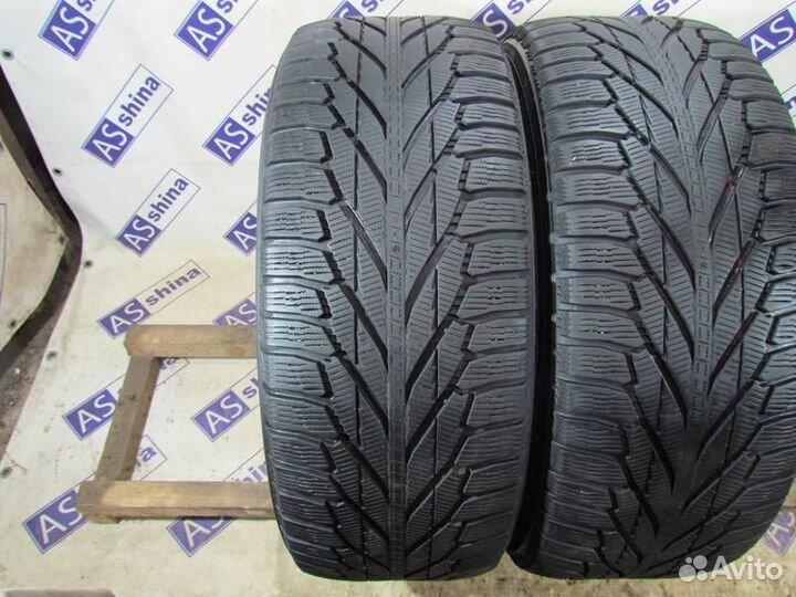 Nokian Tyres Hakkapeliitta R2 SUV 285/60 R18 101K