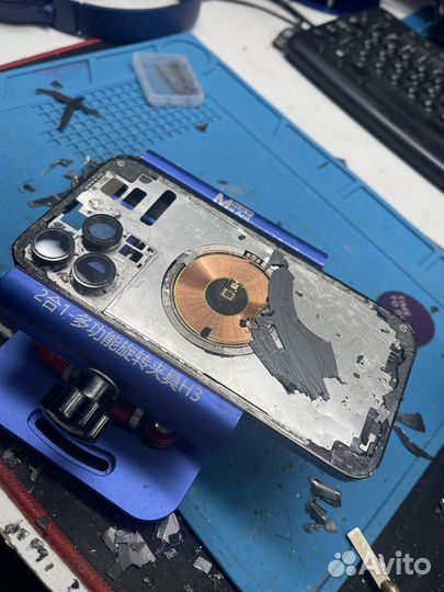 Замена заднего стекла iPhone