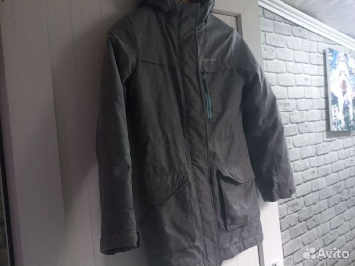 Куртка для девочки 146 тонкая