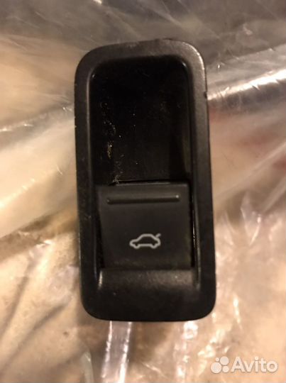 Электростеклоподъемник polo