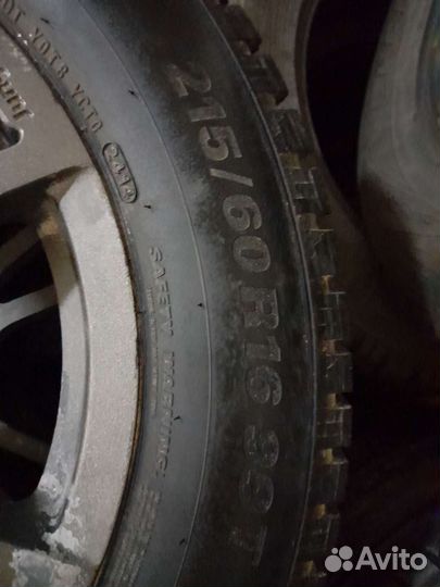 Зима шипы kumho 215 60 16 литье 5*100
