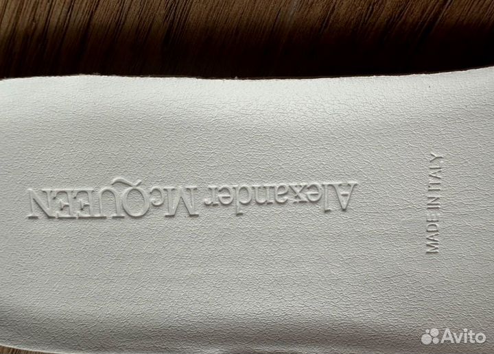 Кеды Alexander Mcqueen белые