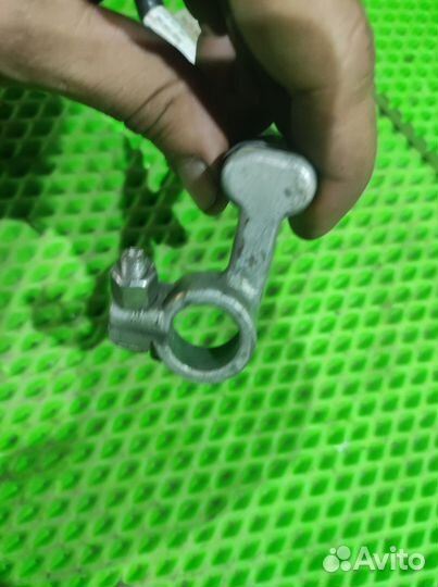 Клемма аккумулятора Volkswagen Passat B6