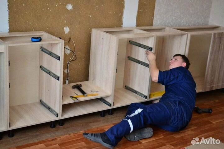 Сборка мебели кухни
