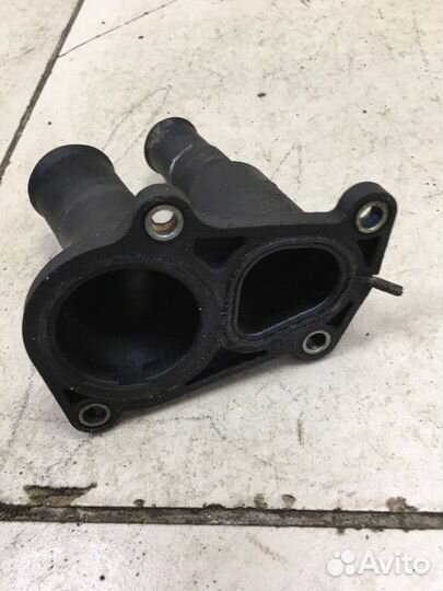 Крышка термостата Ford Focus