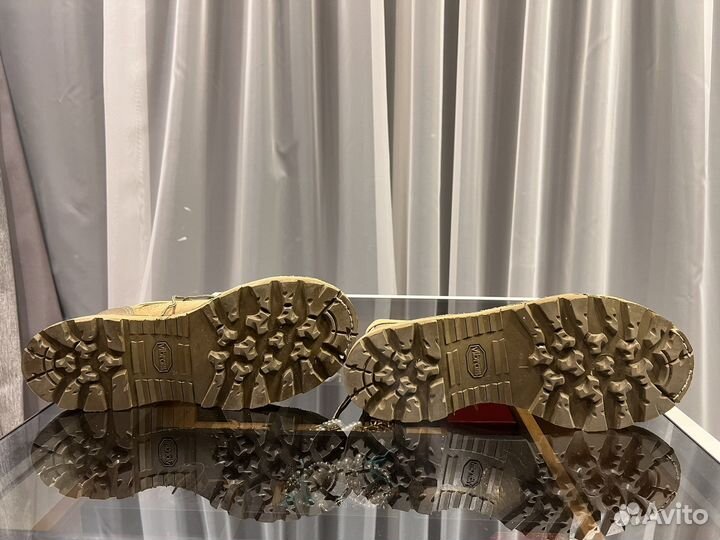 Обувь для туризма и тактики