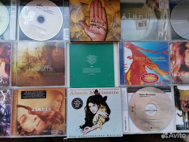 Alanis Morissette коллекция дисков, книг, журналов