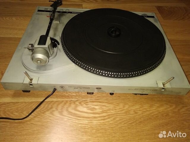 Проигрыватель Ария-102-стерео (Radiotehnika Aria)