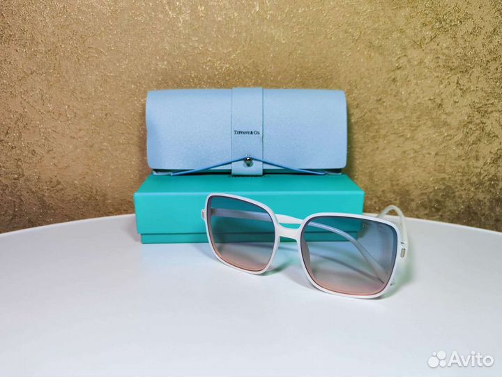 Солнцезащитные очки женские