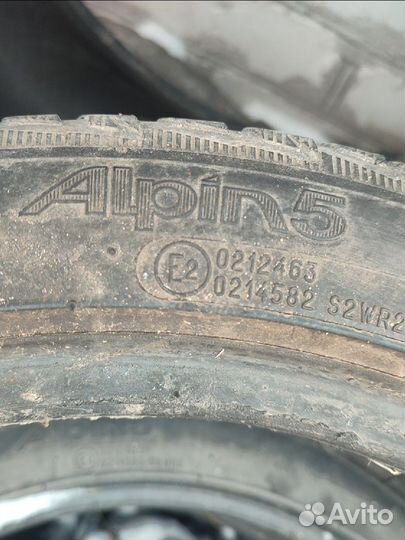 Michelin Alpin 5 215/45 R17
