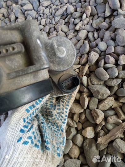 Дроссельная заслонка Range Rover Vogue