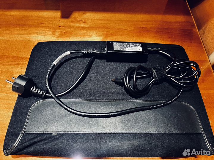 Ноутбук HP 255 g3 SSD в отличном состоянии + чехол