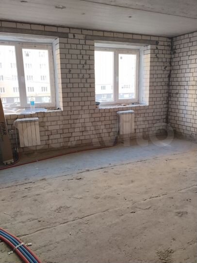 2-к. квартира, 76 м², 2/10 эт.