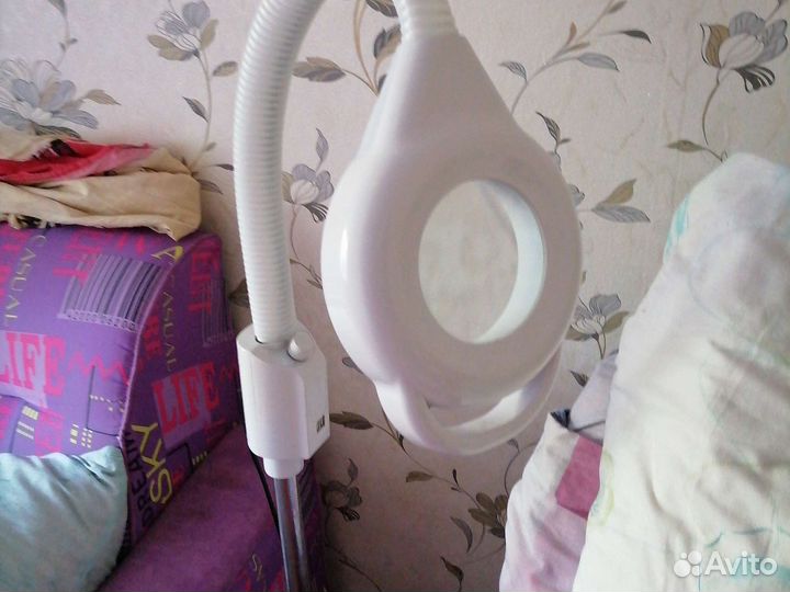 Лампа лупа напольная