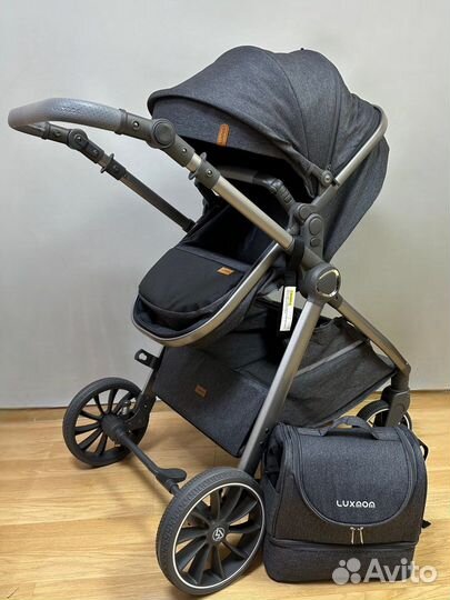 Коляска 2в1 luxmom v8