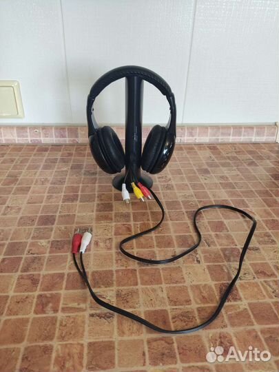 Беспроводные наушники для телевизора