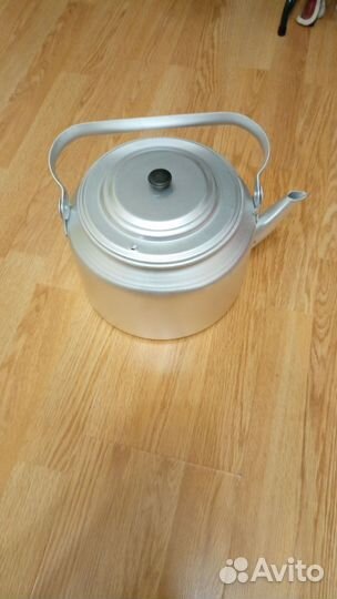 Чайник алюминиевый новый