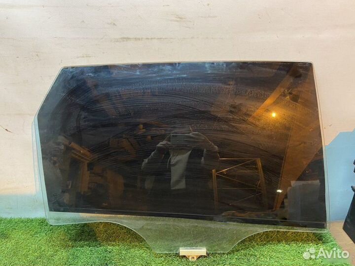 Стекло заднее правое Hyundai I30