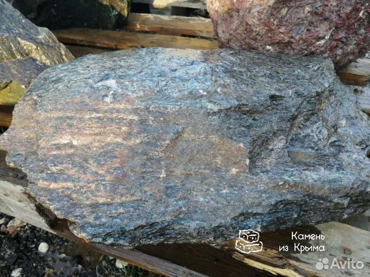 Серебристая крошка сланца (фракция 41-60 мм.)