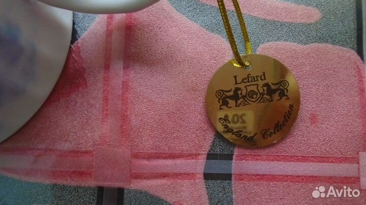 Фарфоровая кружка и подставка под пакетики Lefard