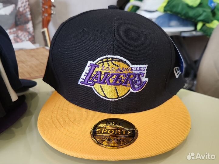 Бейсболка кепка снэпбэк