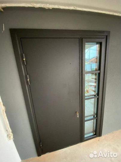 Дверь входная