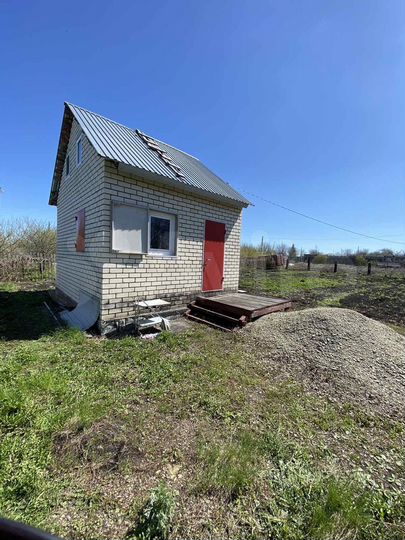 Дача 33 м² на участке 10 сот.