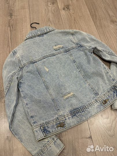 Джинсовая куртка для девочки
