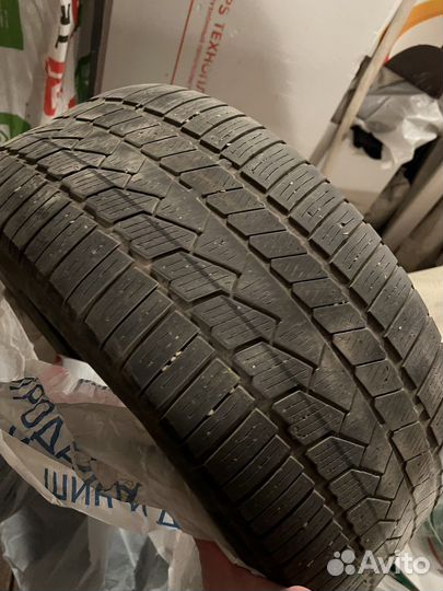 Continental WinterContact TS 860 S 235/45 R18