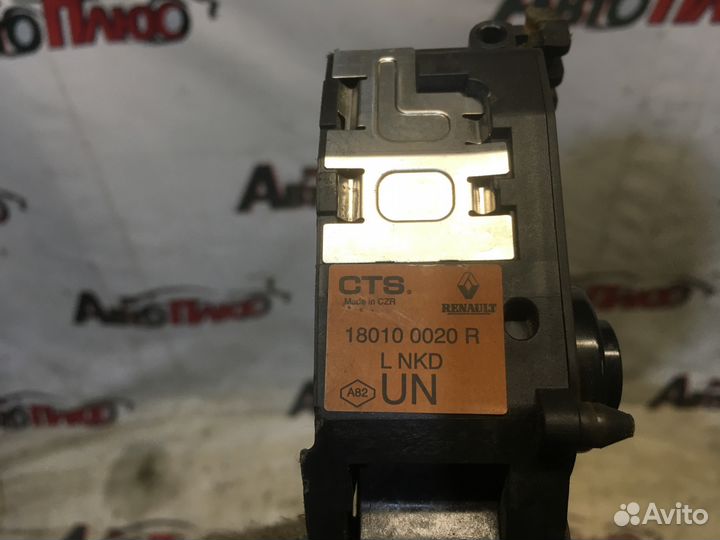 Педаль газа Renault Megane 3