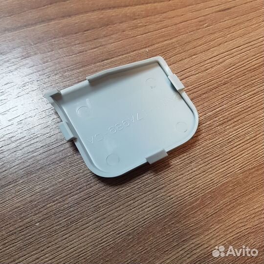 Заглушка буксировочного крюка Fusion дорестайл