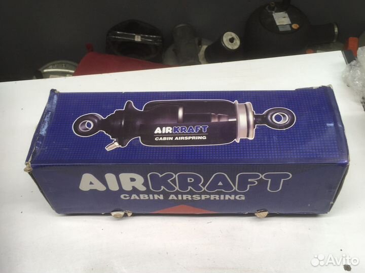 Амортизатор кабины в сборе с пневмоподушкой передн