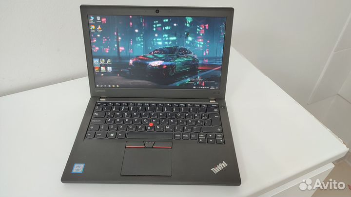 Ноутбук Thinkpad x260 i7-6500/8/256