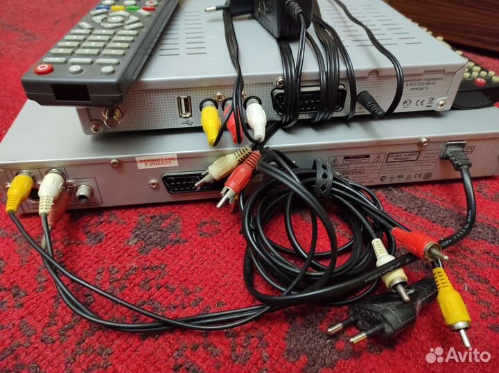 DVD плеер BBK DV311SI