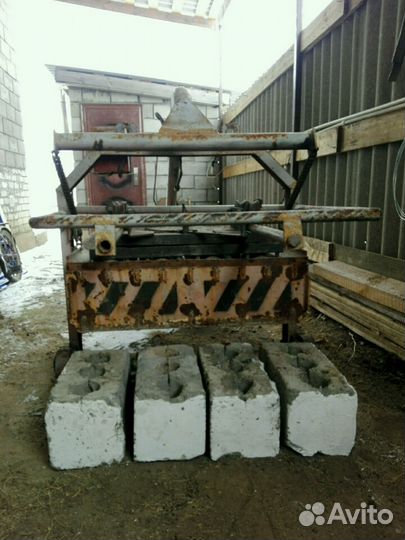 Блочный станок