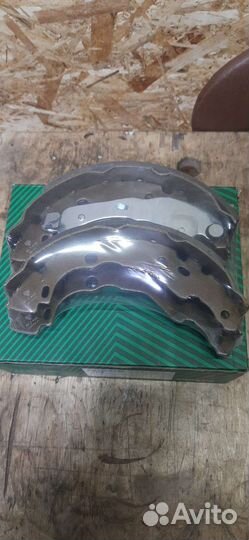 Задние колодки на Renault