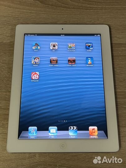 iPad 2, 16Gb (Wi-Fi + Cellular)